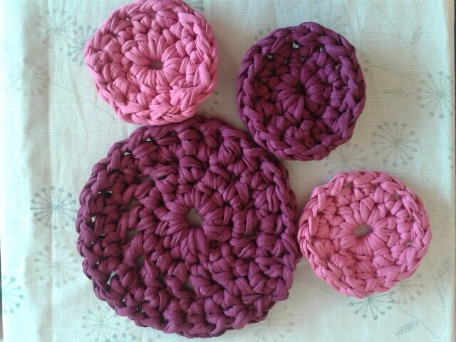 crochet teapot stand and coasters